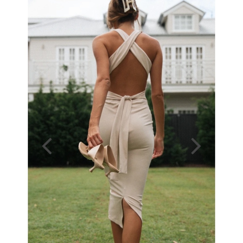 Open back midi dress NWT